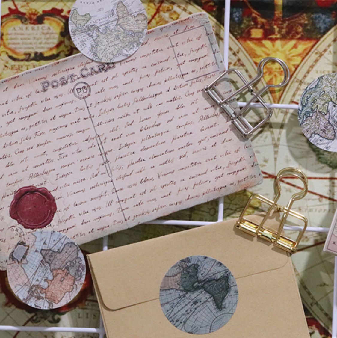 Cajita de 46 Stickers "Mapa Mundi”