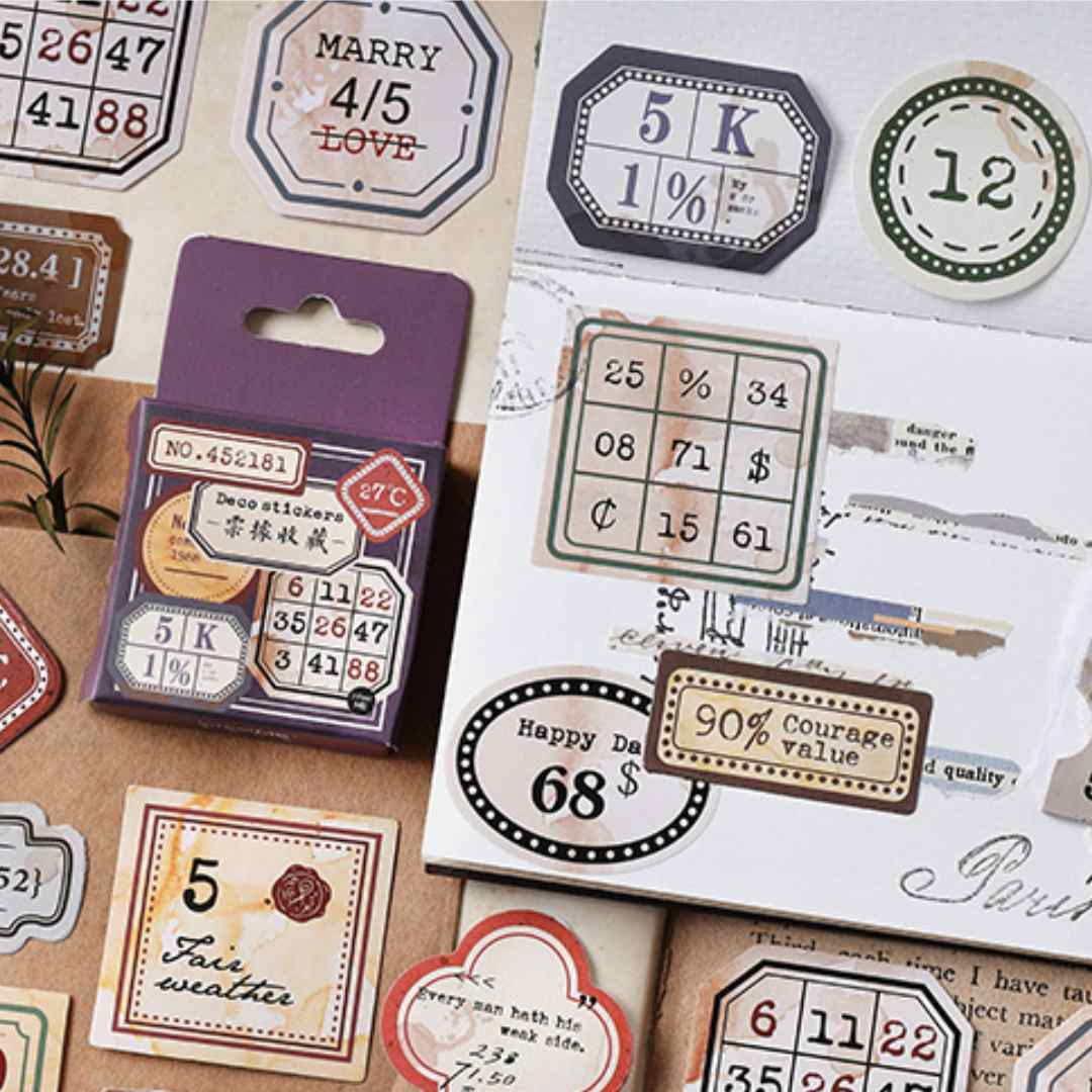 Colección de Cajitas de 46 Stickers "Retro Story”