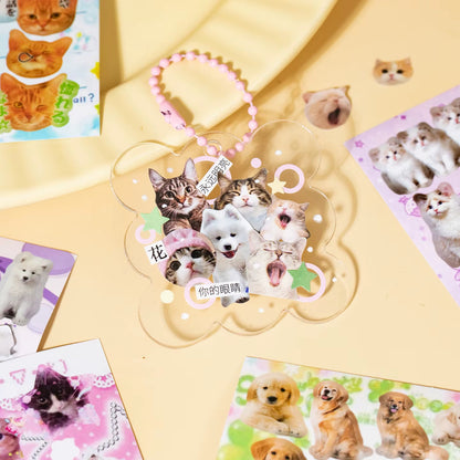Libro de Stickers "Patitas de Amor"