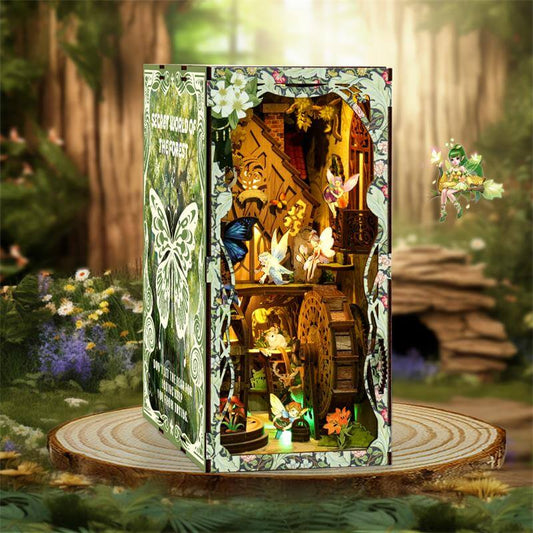 Book Nook “Secret World of the Forest”