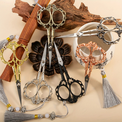Tijera Vintage " Bordes "