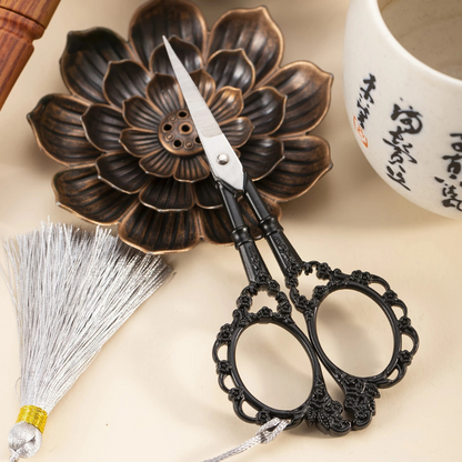 Tijera Vintage " Bordes "