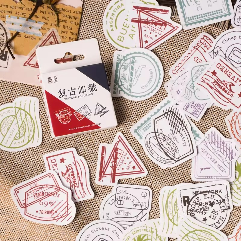 Cajita de 46 stickers "Vintage Postmark"