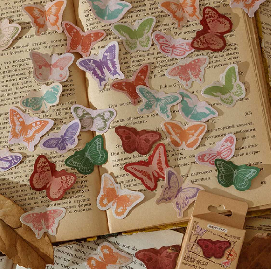 Cajita de 46 Stickers “Colorful Butterflies“